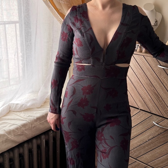 Flynn Skye Floral Jumpsuit - Picture 1 of 7